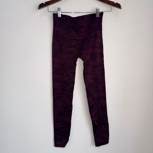 SPANX Womens XS Burgundy Seamless Full Length Shapewear Camouflage Leggings i3